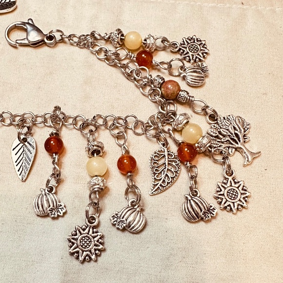 Stainless Steel Chain Bracelet Fall Charms & Crystal Beads Leaves Pumpkins Trees - Picture 3 of 15